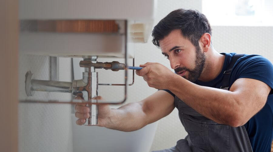 Professional sink repair services in Hollandale, MS